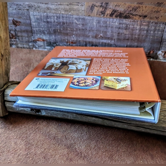 New Dump Cakes Favorite Brand Recipes One Bowl Baking - Picture 5 of 15